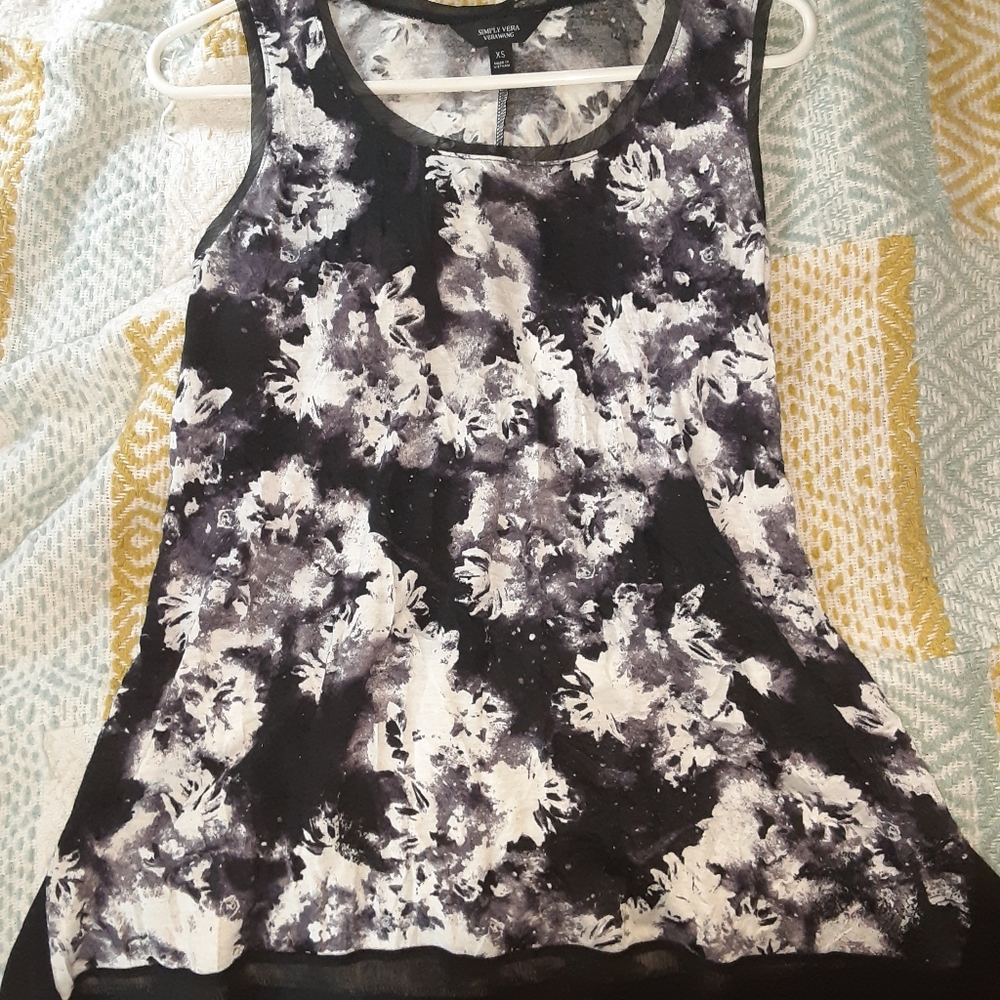Brand new vera wang blouse